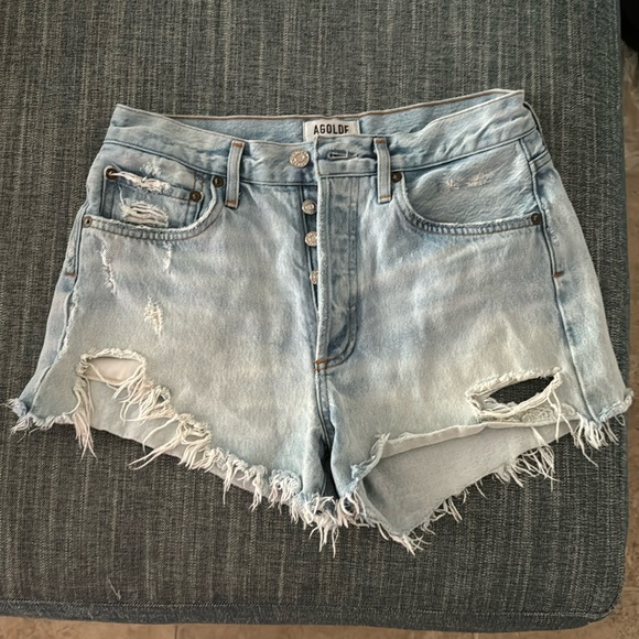 AGOLDE Parker Vintage Loose Fit Cutoff Shorts - Picture 3 of 6